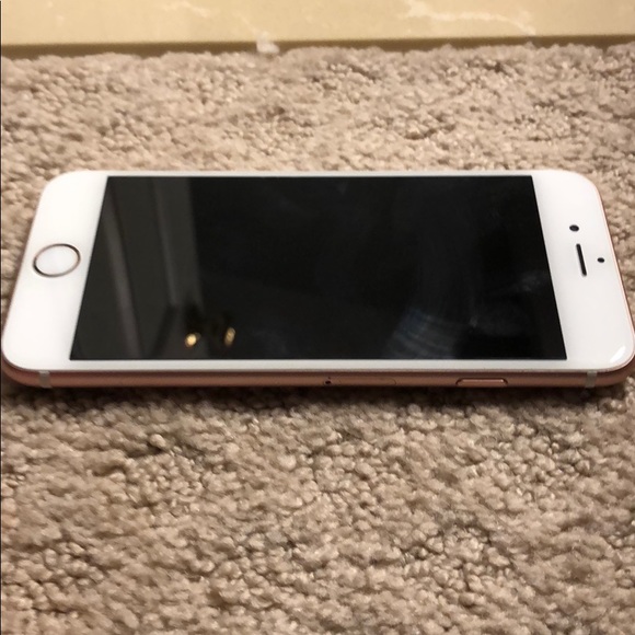 iPhone 6 Rose Gold - Picture 3 of 7